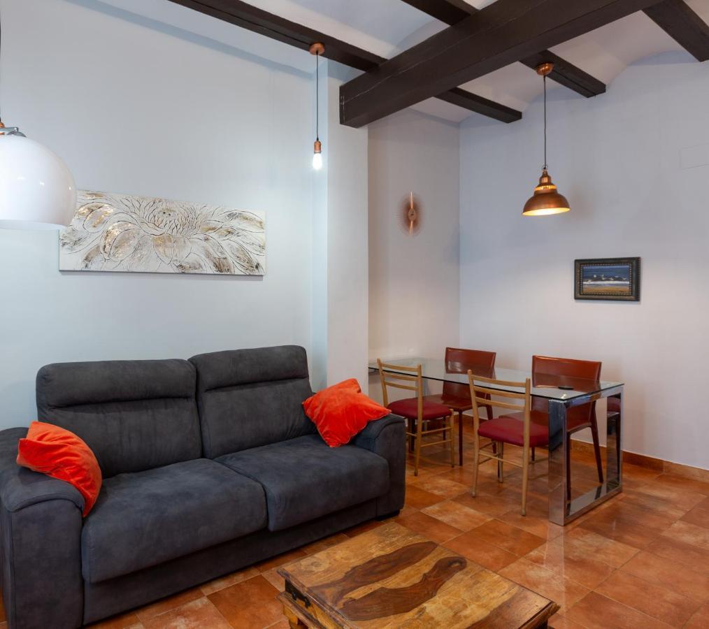 Cozy Apartment Near The Center, Torres De Serrano บาเลนเซีย ภายนอก รูปภาพ