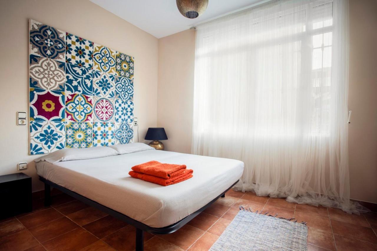 Cozy Apartment Near The Center, Torres De Serrano บาเลนเซีย ภายนอก รูปภาพ