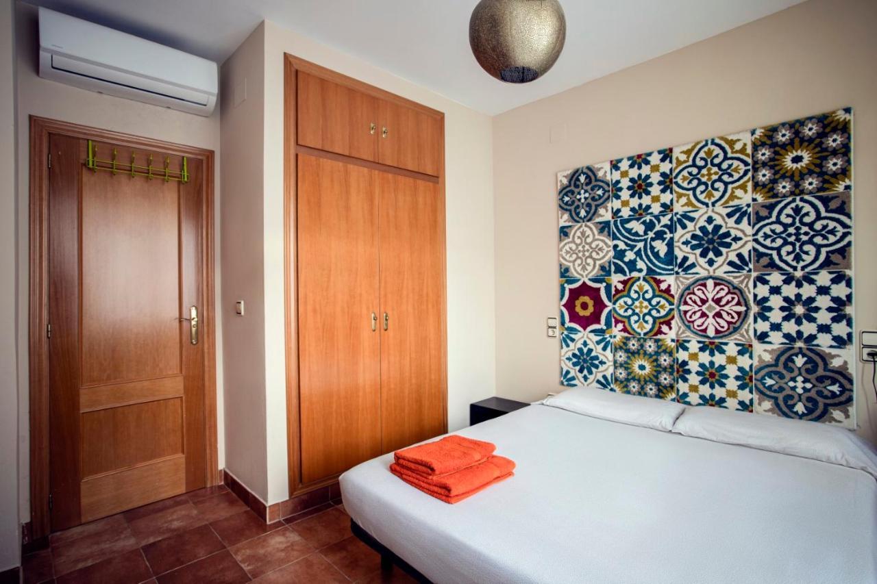 Cozy Apartment Near The Center, Torres De Serrano บาเลนเซีย ภายนอก รูปภาพ